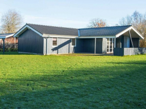 8 person holiday home in B rkop